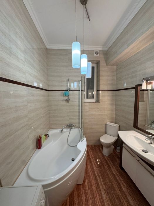 Оренда 4-кімн. квартири в центрі міста