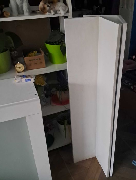 Pólka do łazienki lub pokoju szafka wiszaca