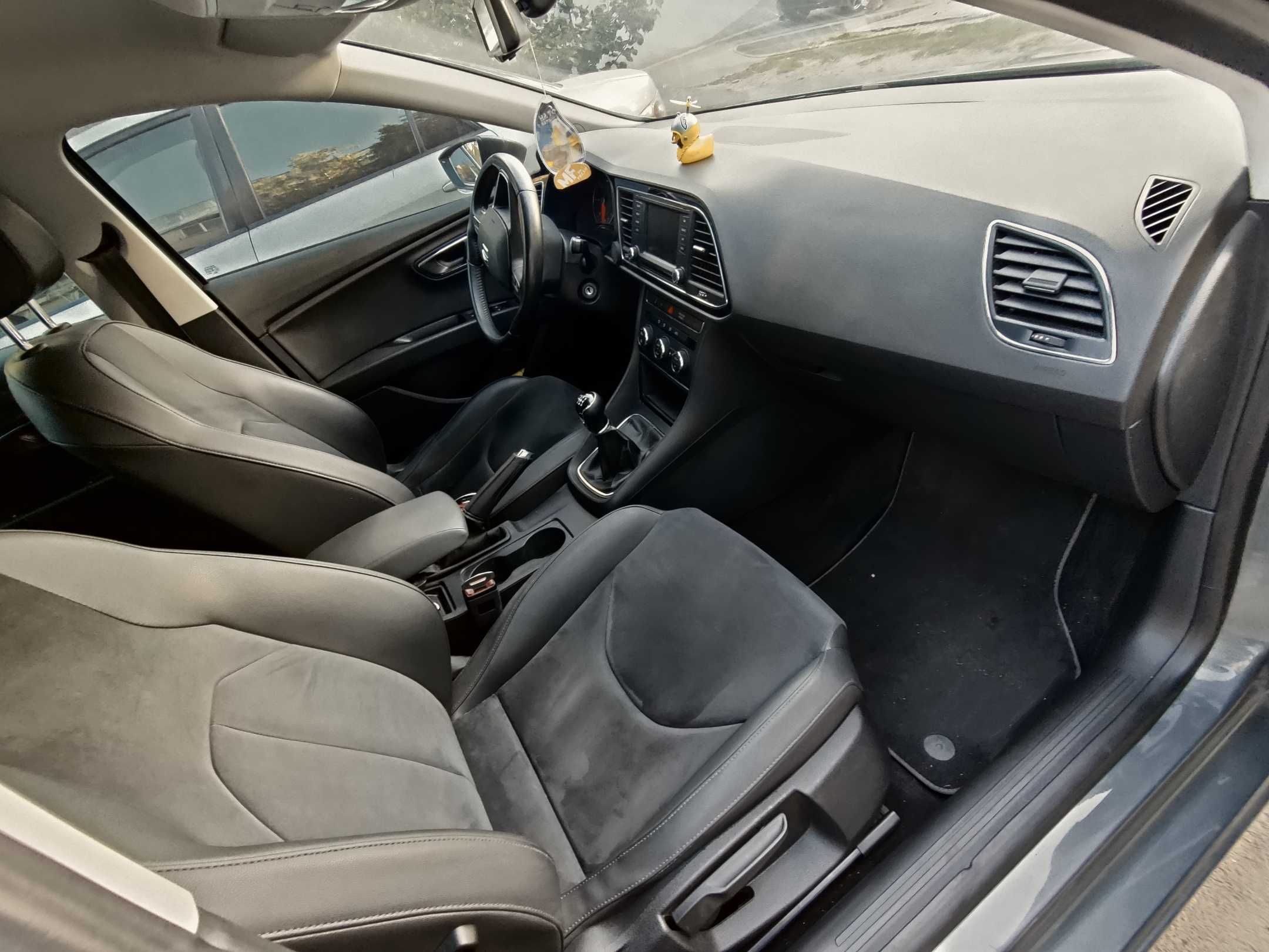 Seat Leon 3, 1.6 tdi ( расход 4-6 литров)