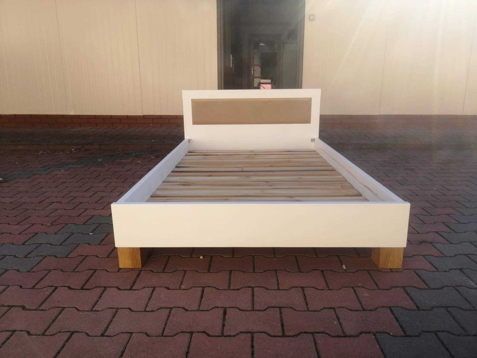 Piękne łóżko drewniane sosnowe biale 120x200 - nowe