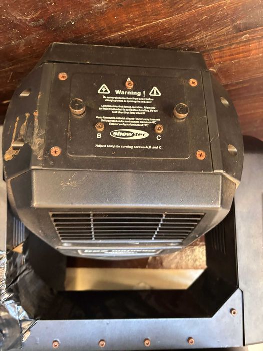 Cabeça móvel Showtec Phantom 250 Spot