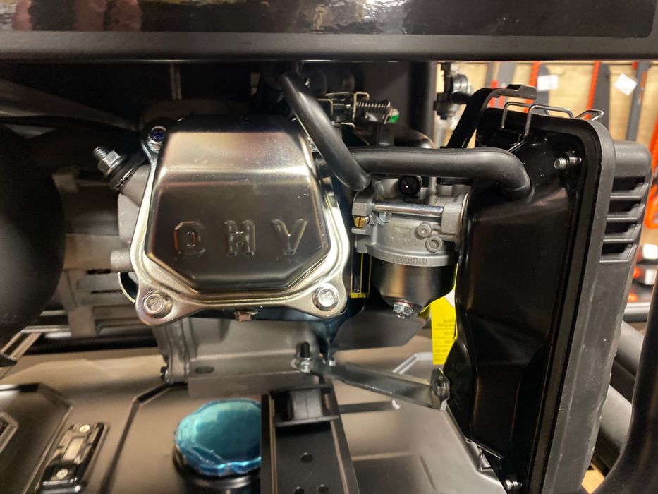 Бензиновий генератор 2,5кВт