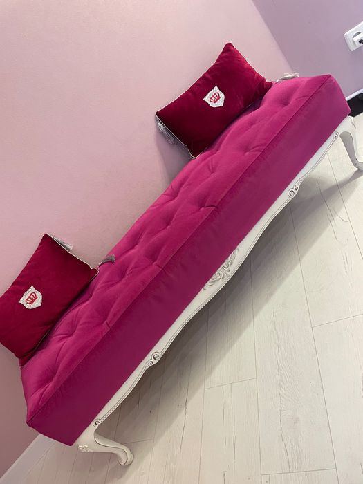 Диван банкетка для салона красоты