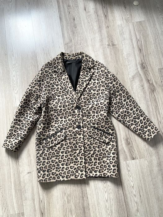 Płaszczyk w panterkę firmy Stradivarius rozmiar „S”
