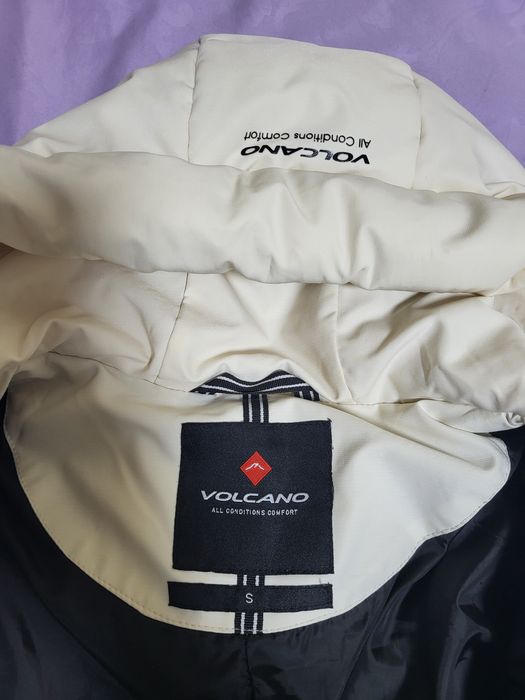 Жіноча куртка зимова s