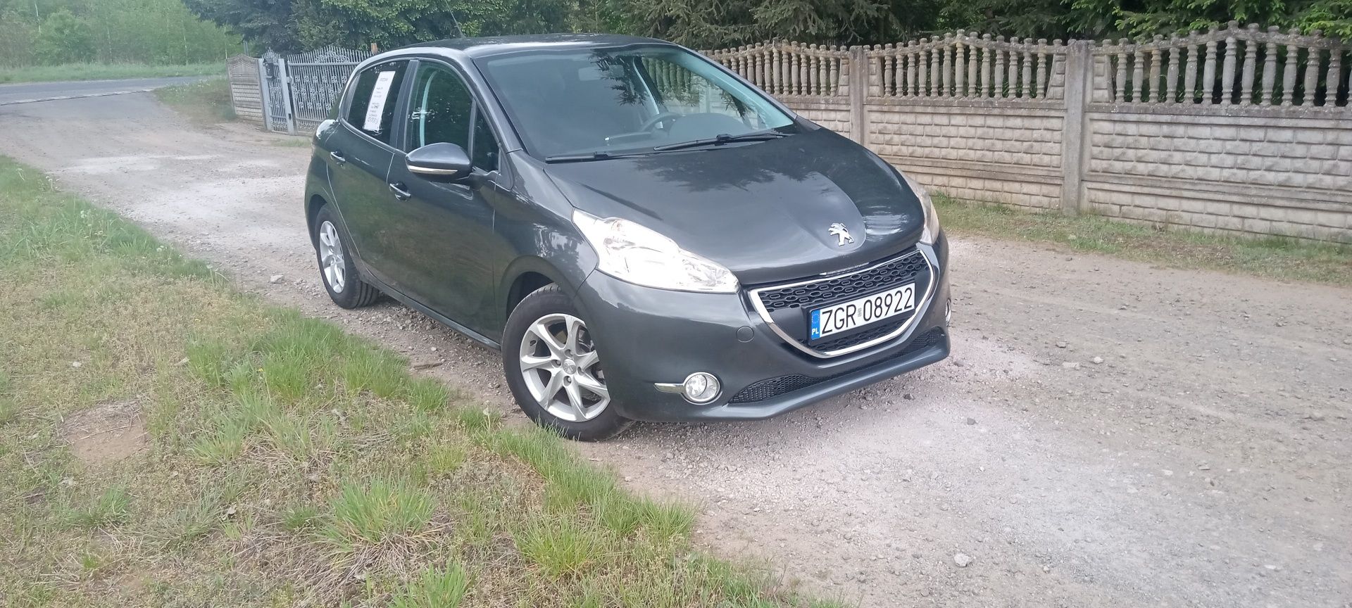 Peugeot 208 serwisowany w super stanie,bogate wyposażenie