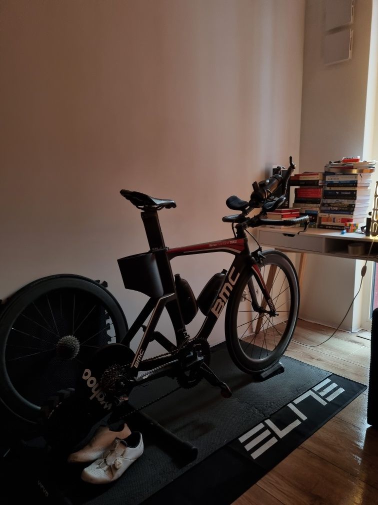 BMC TIMEMACHINE 02, ovale, pomiar mocy, stożki, bidony
