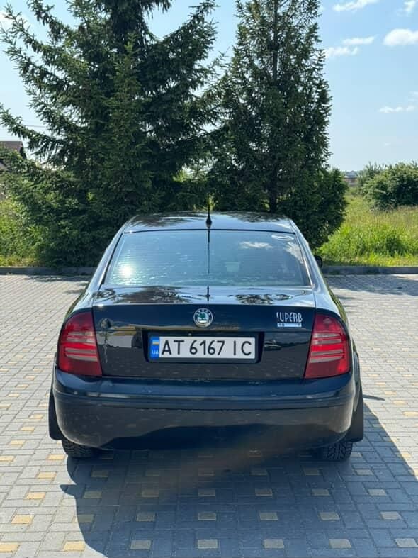Skoda superb 2004р