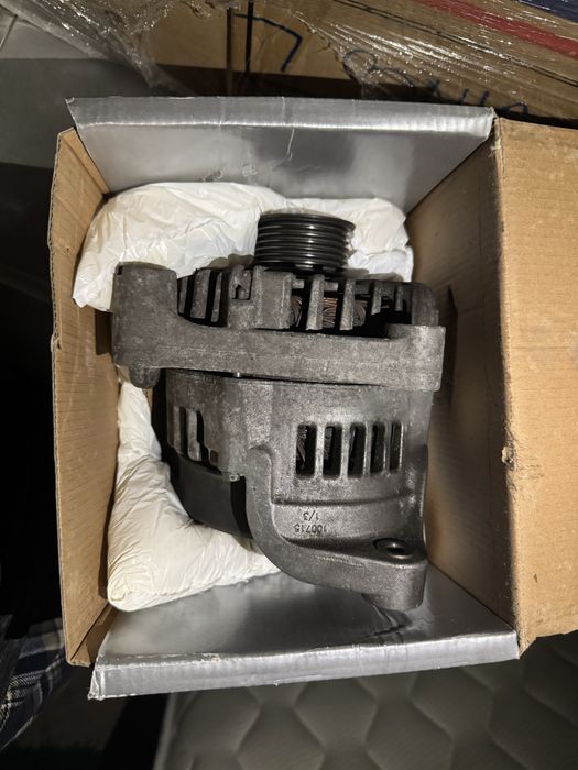 BMW X6 E71 40dX N57S — Compressor AC avariado + Alternador (Peças)