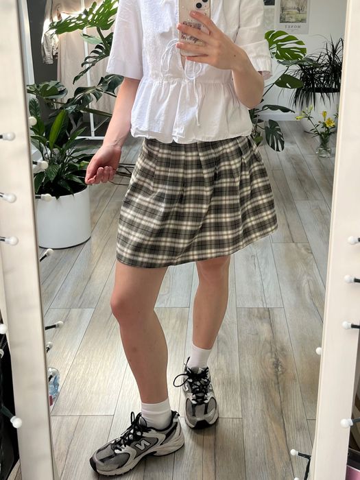 krótka spódnica w kratę XS