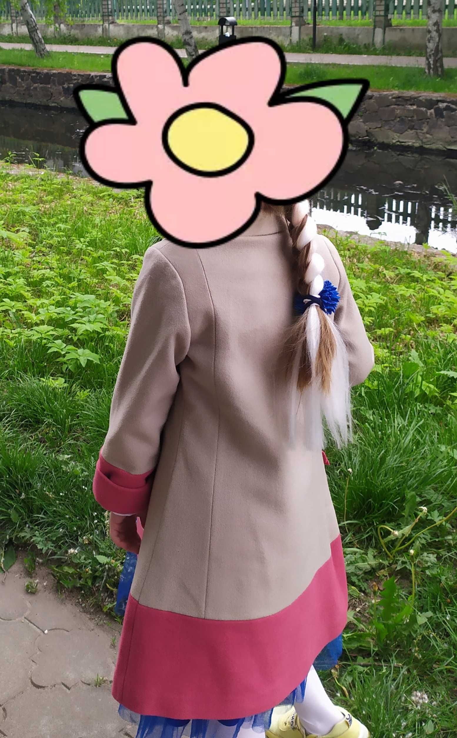 Пальто для дівчинки 5-7 років