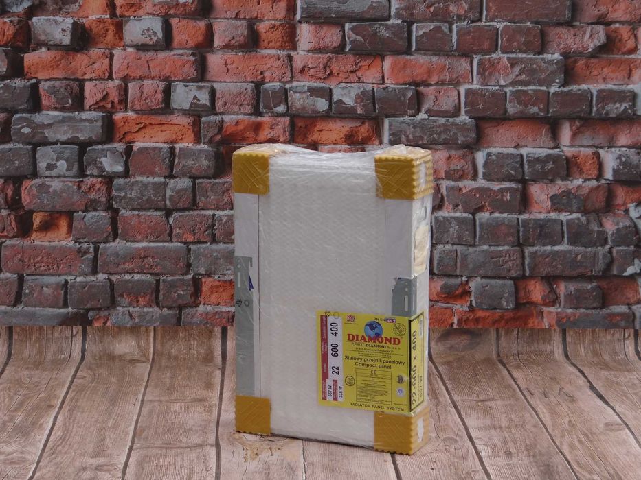Grzejniki C22 600x400 Zasilanie Boczne DIAMOND - Szadek