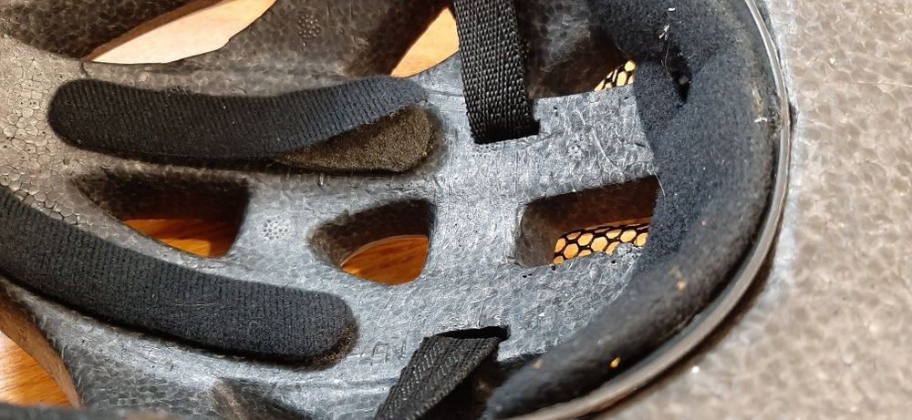 Kask rowerowy dziecięcy Author