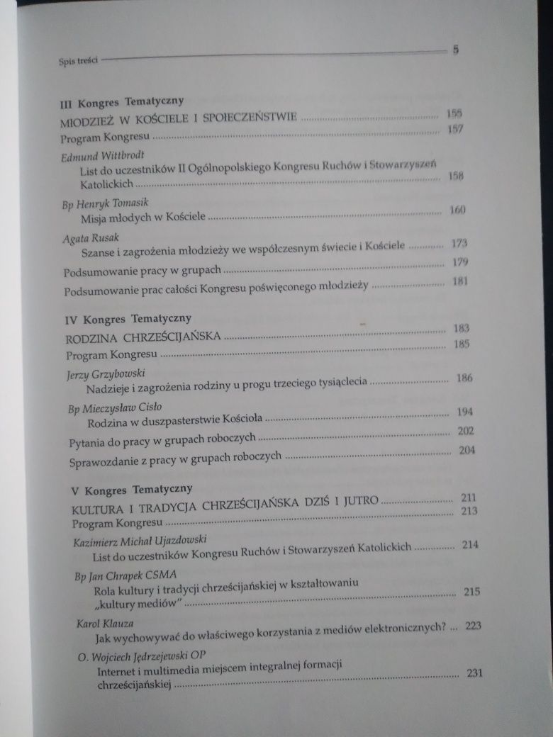 Znak nadziei dla świata i Kościoła.  ll Kongres Ruchów i Stowarzyszeń