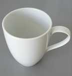 Duży kubek porcelanowy, 600 ml.