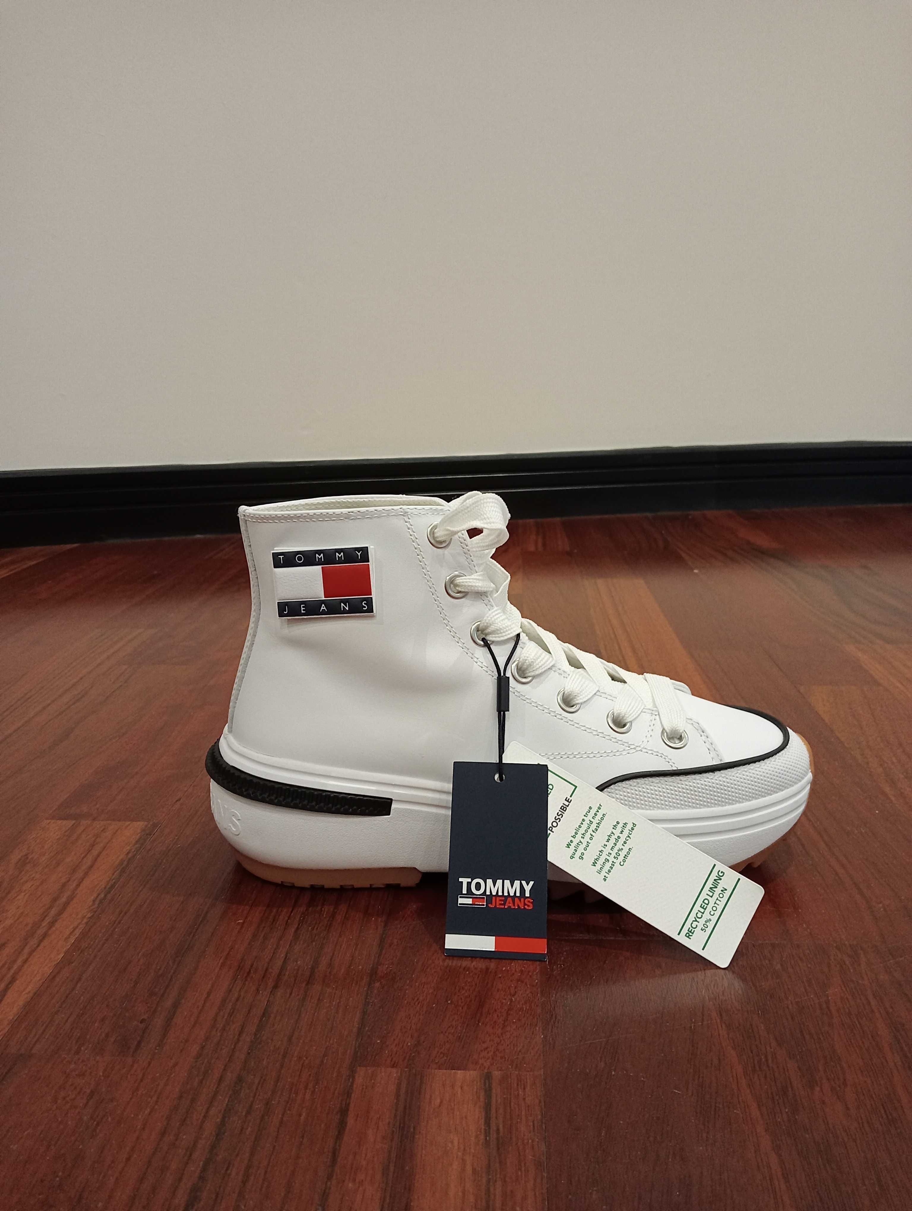 Нові високі шкіряні кеди з натуральної шкіри Tommy Hilfiger