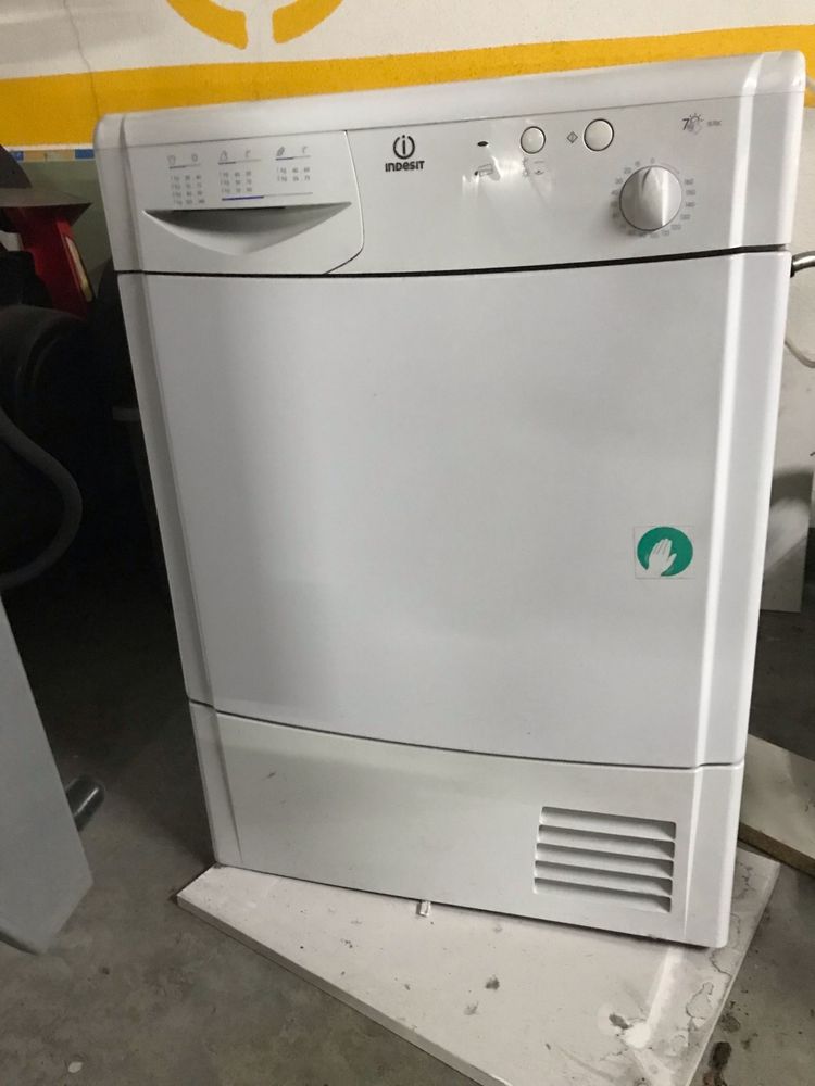 Máquina de Secar Roupa