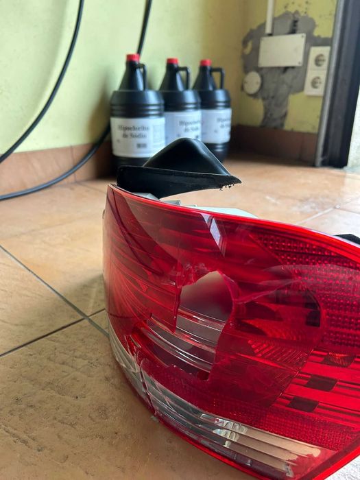 Farolim BMW E82 lado direito (ORIGINAL)