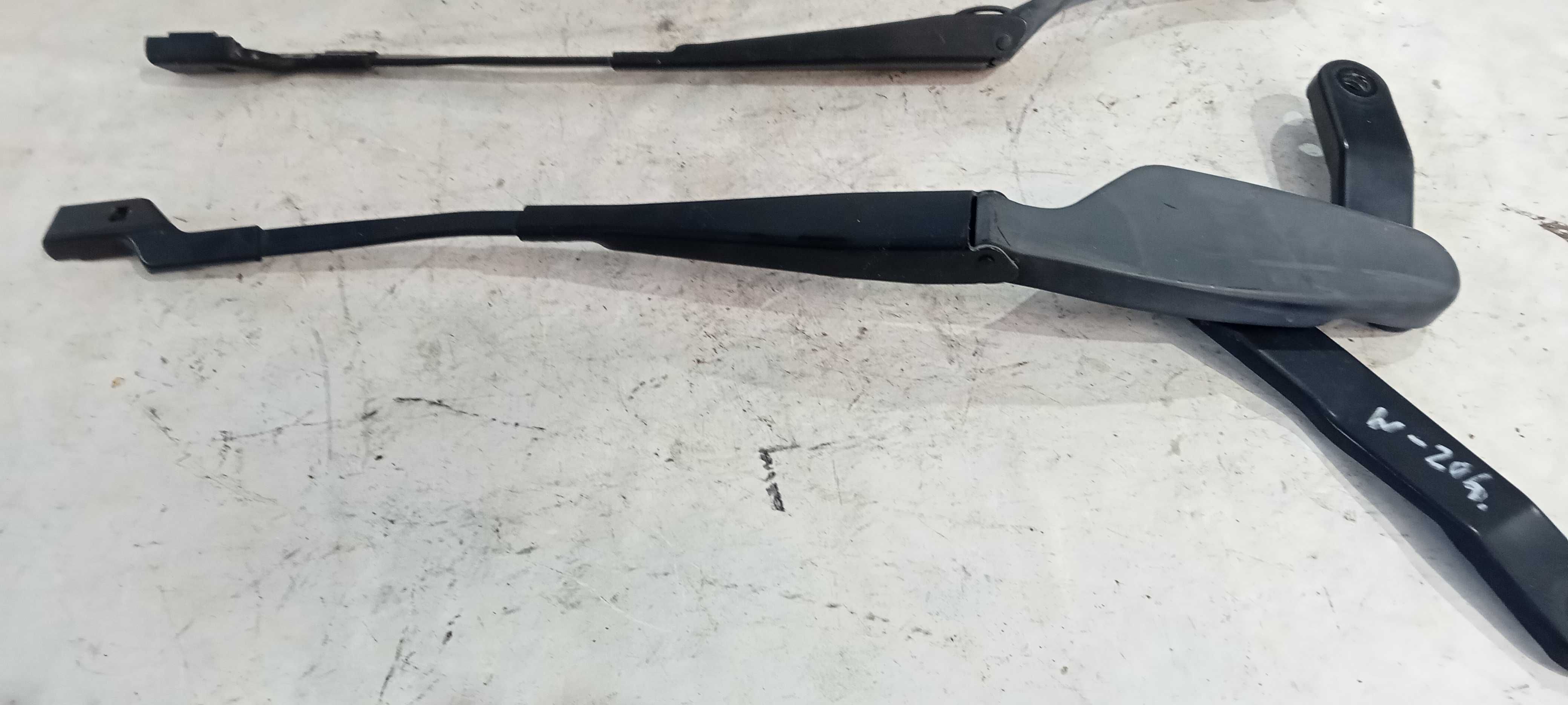Motor limpa vidros frontal MERCEDES C W204