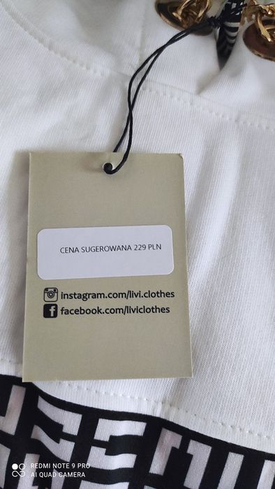 bluza livi rozm. M biała