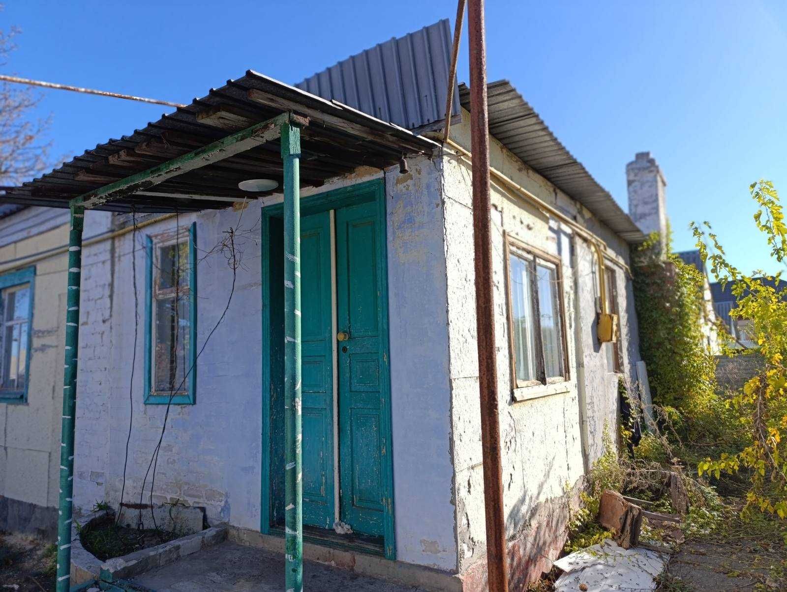 Продам будинок в АНД районі (Східний пров., поруч АТБ, Довгиш)