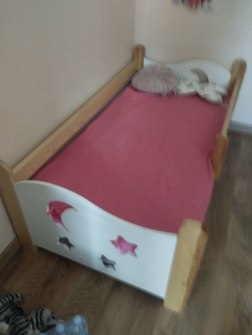 Łóżeczko dziecięce