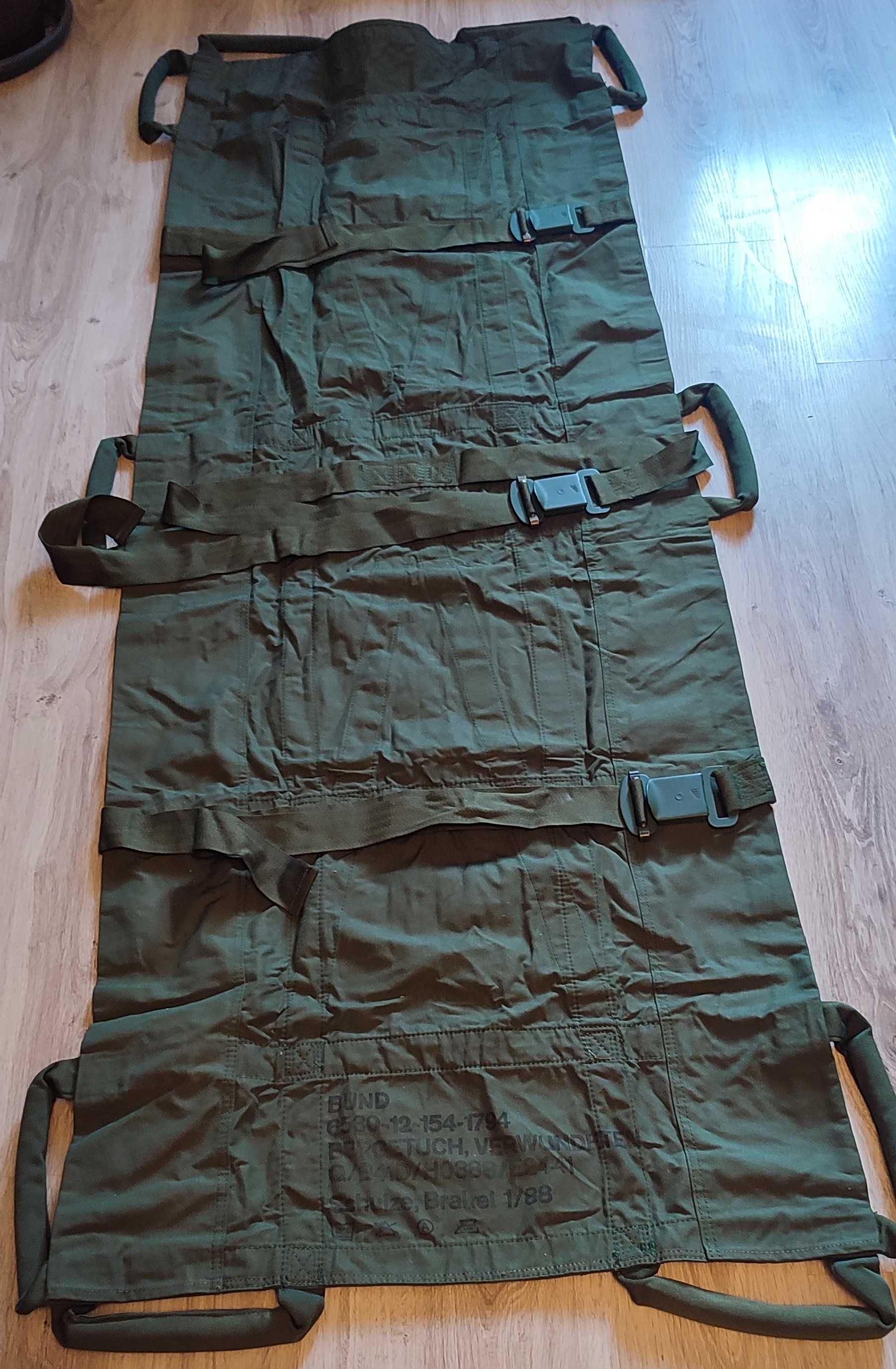 Płachta ewakuacyjna; niemieckie; nosze płachtowe; bundeswehra (6)