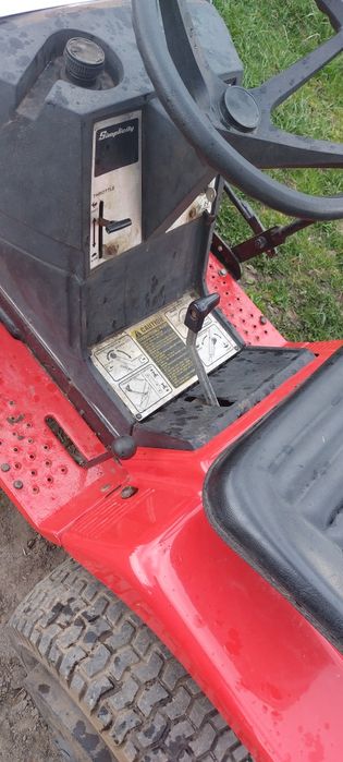 Duża kosiarka zamiatarka traktorek simplicity 5216 hydro twin 18km