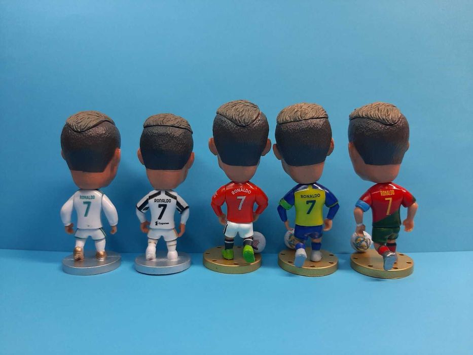 Ігрові фігурки футболіста Кріштіану Роналду