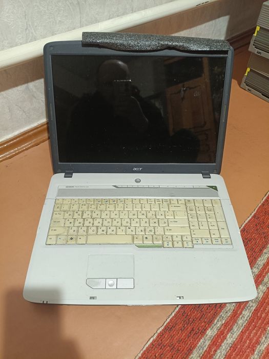 Ноутбук ACER Aspire 7520
