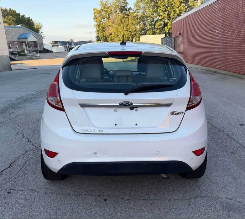 Ford Fiesta      2016