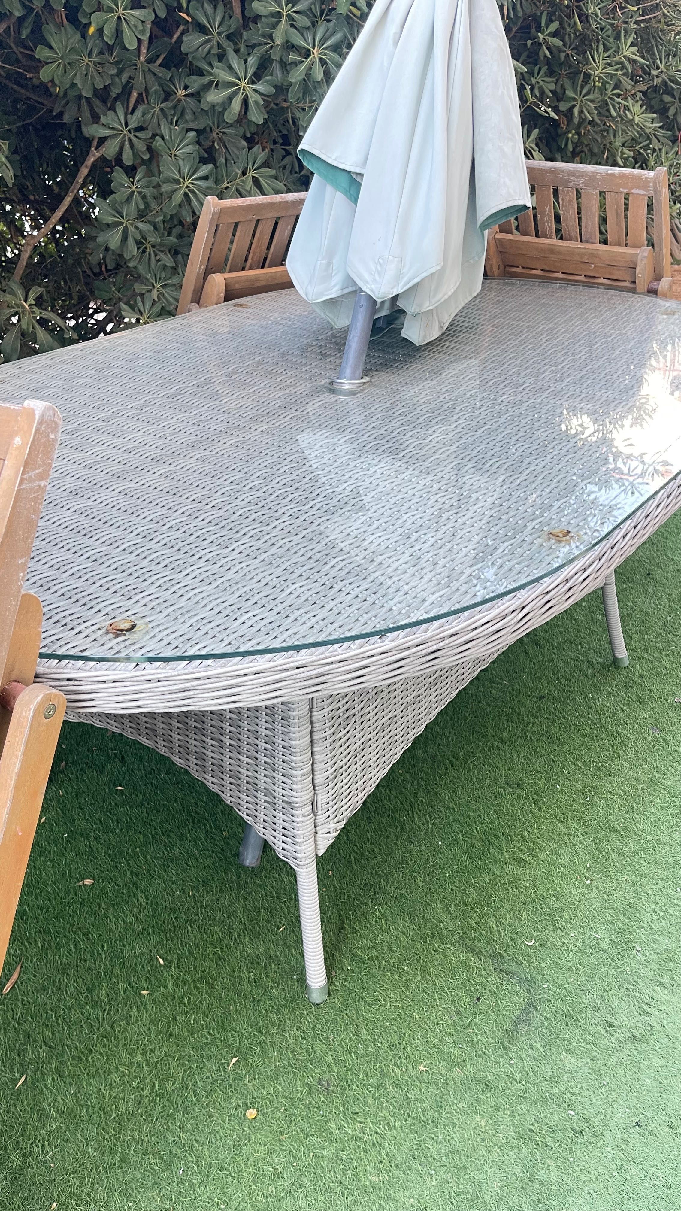 Vendo mesa de jardim