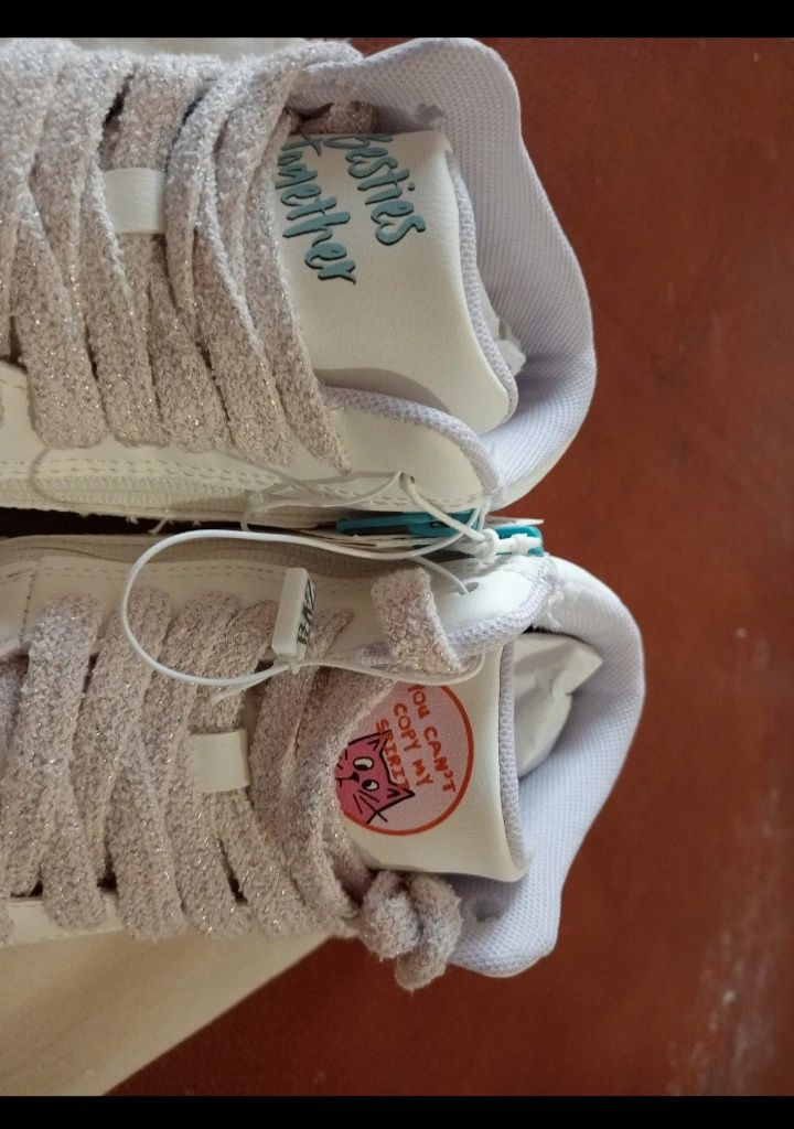 Sapatilhas bota menina Zara