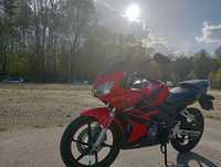 Honda CBR 125 Doinwestowana