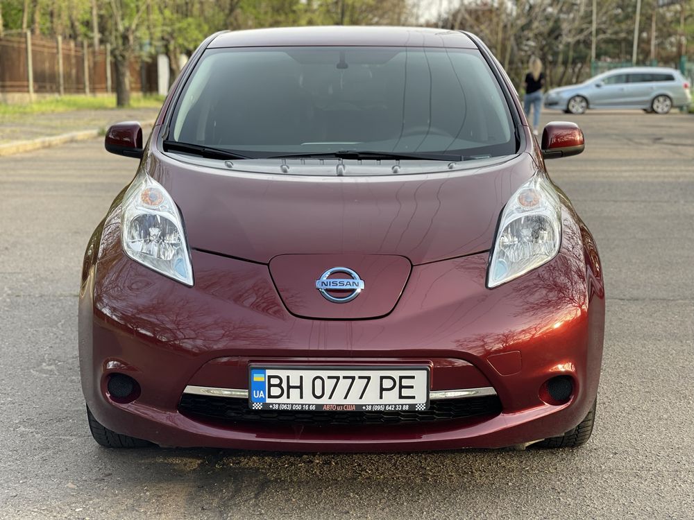 Nissan Leaf 2017 год