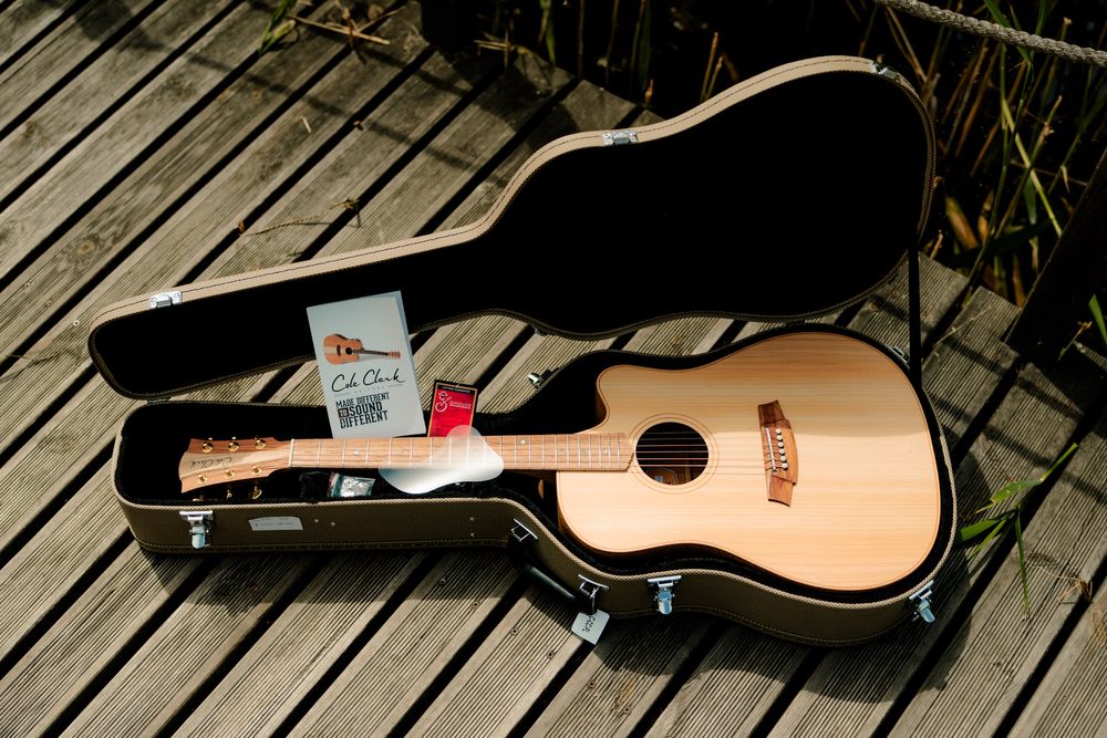 Gitara elektroakustyczna Cole Clark FL2EC (jak nowy)