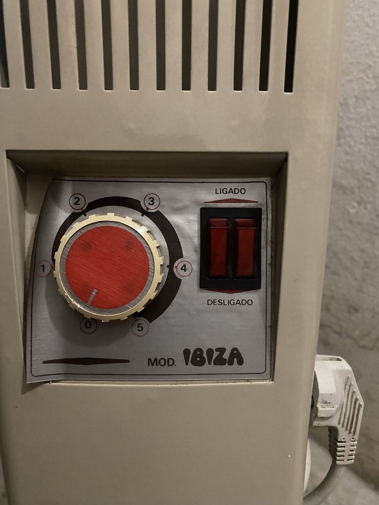 Aquecedor radiador a oleo