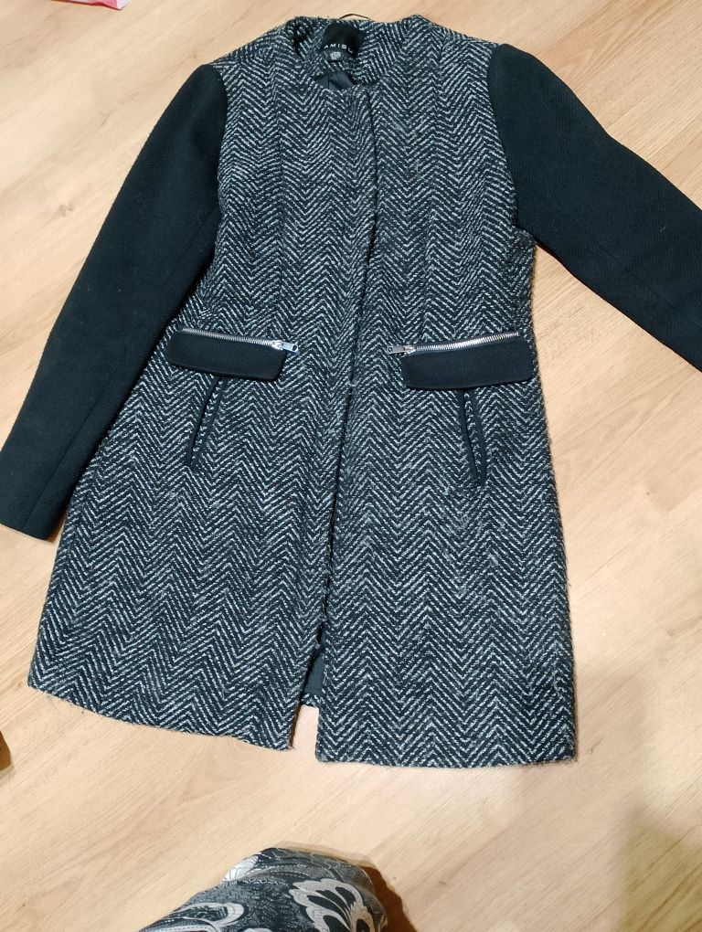 Płaszcz Amisu rozm. 40