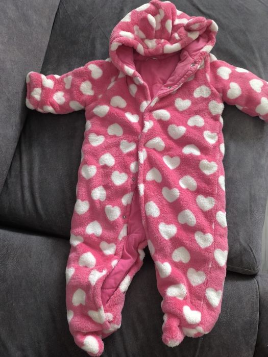 Kurtka i dwa kombinezony