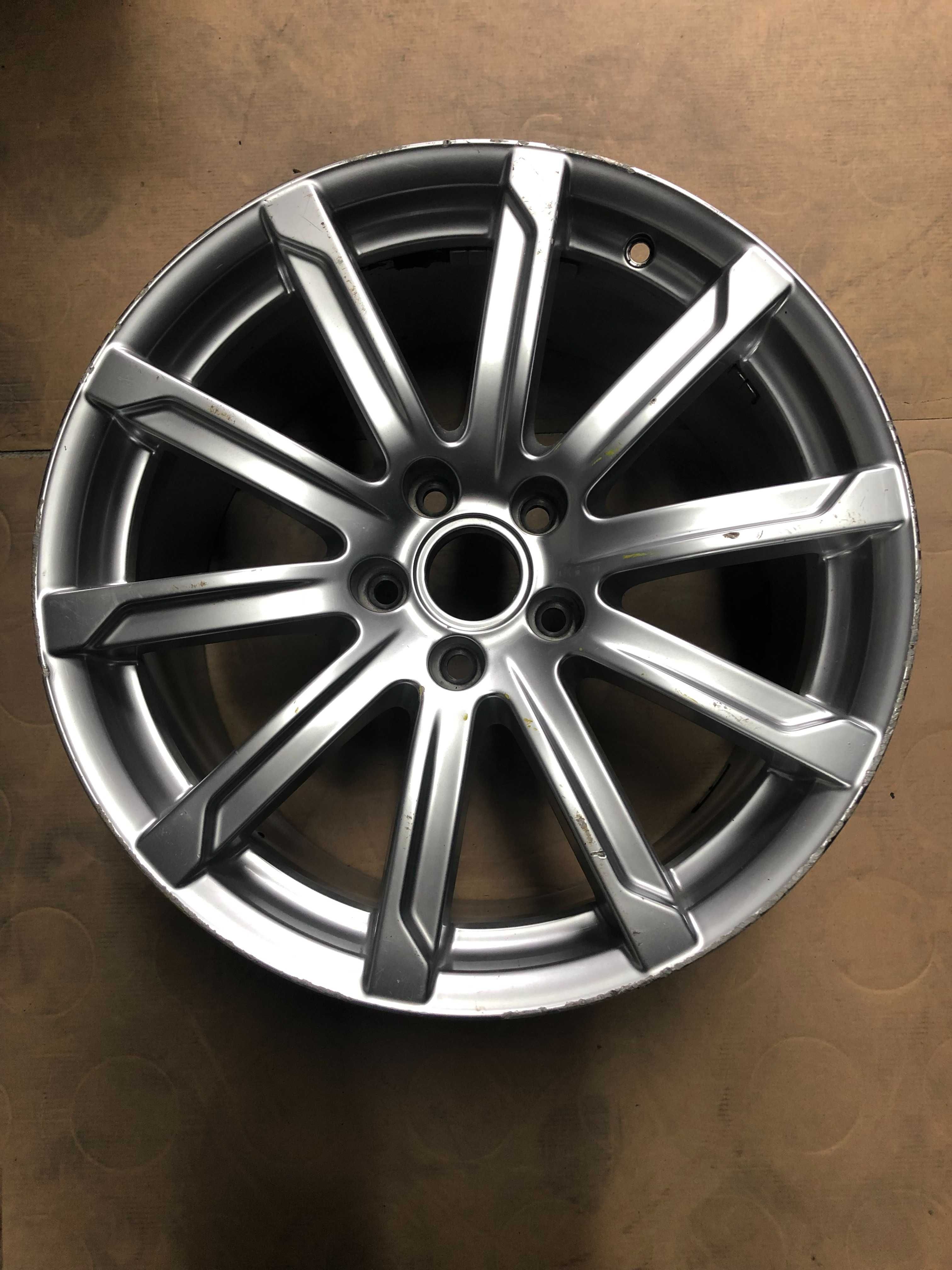 Felga pojedyncza Audi OE 9Jx18" ET52 8J0