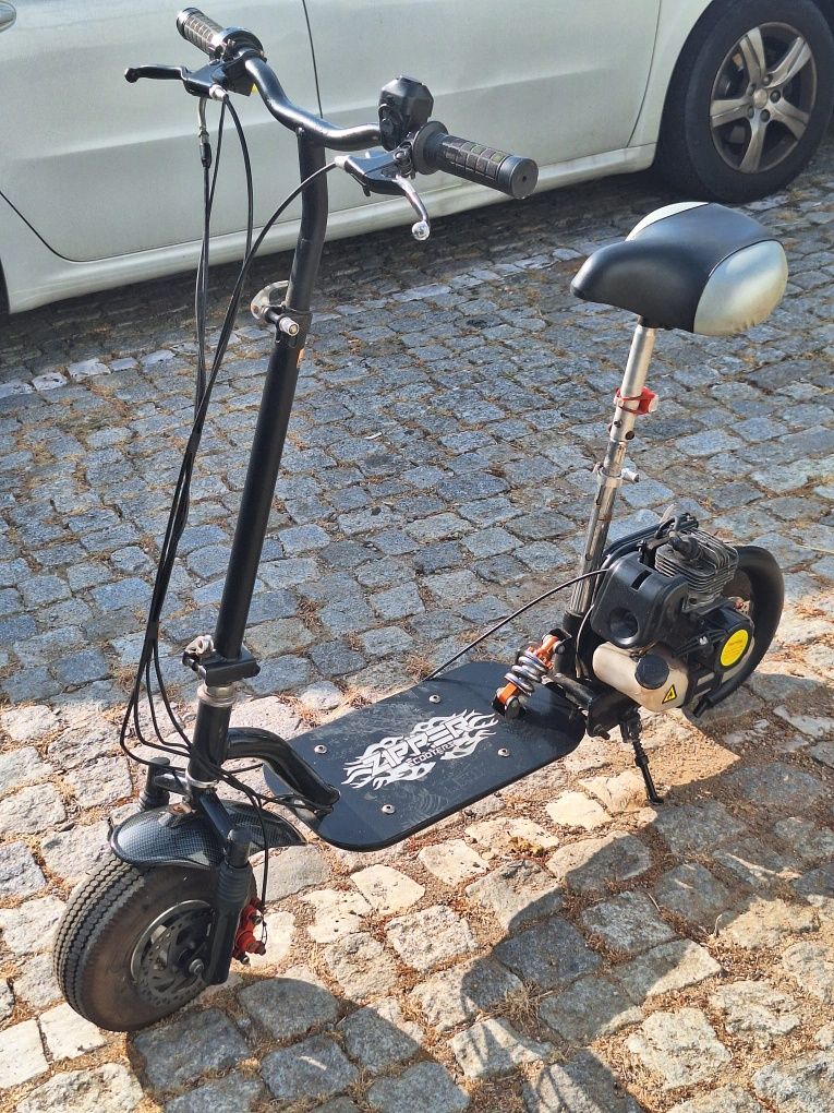Trotinete a gasolina 50cc