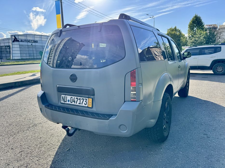 Nissan Pathfinder 2006 2.5
