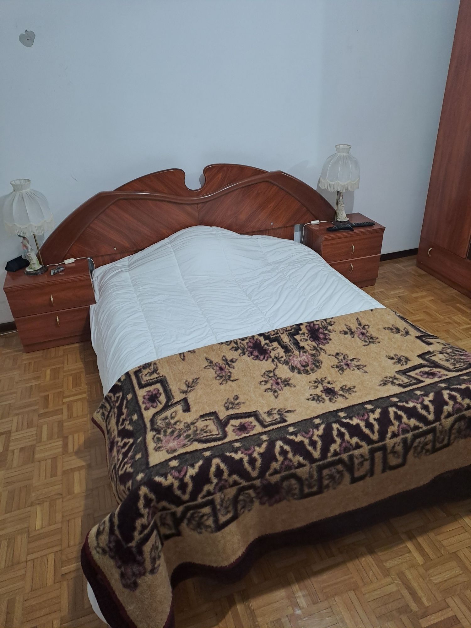 Quarto completo novo