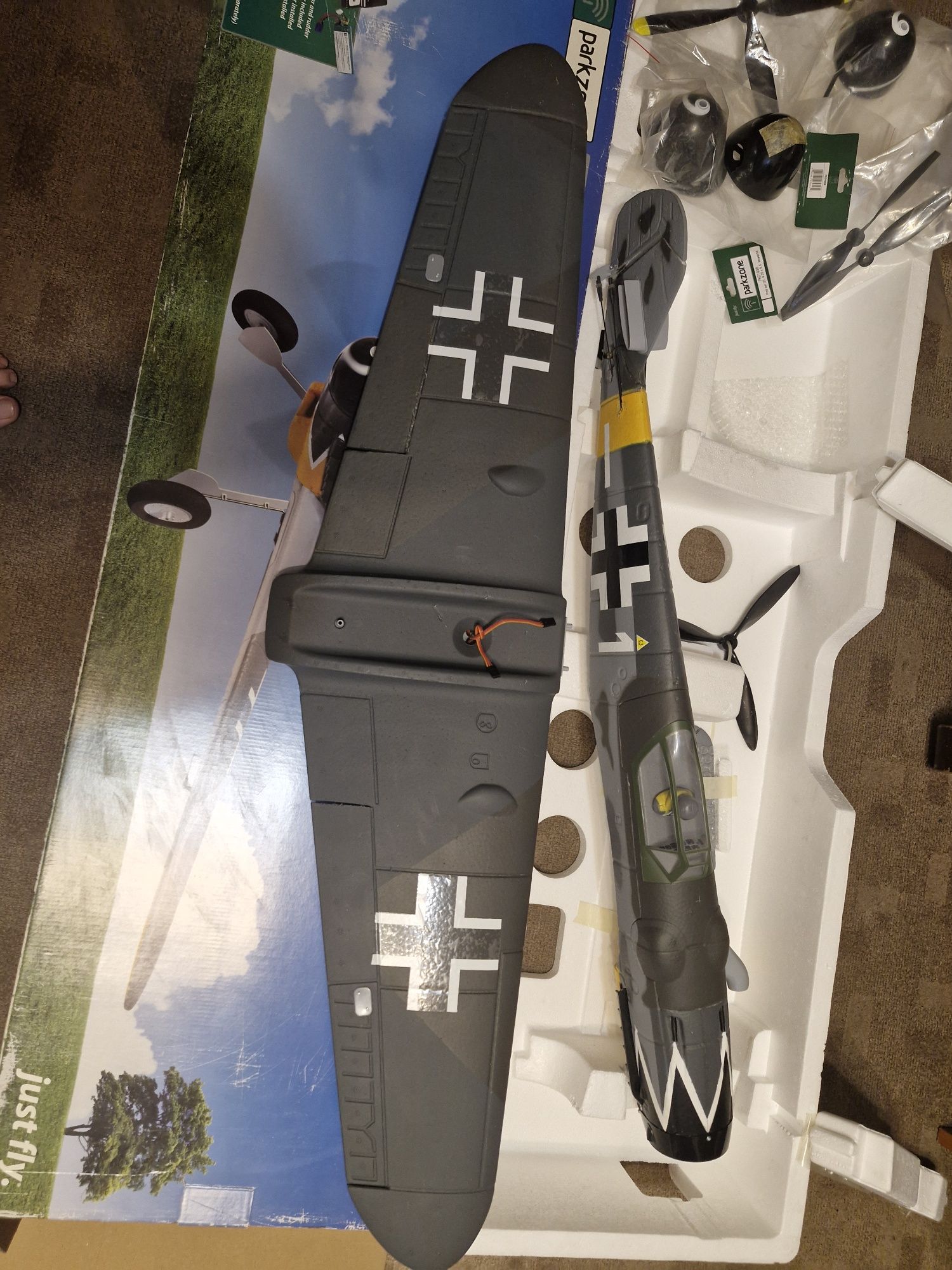 Nowy w oryginalnym pudełku Model Parkzone Messerschmitt BF-109G BNF +