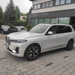 BMW X7 salon polska