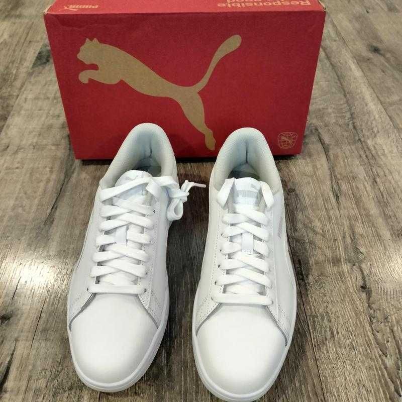 кросівки Puma Smash V2 L оригінал  нові   р    38,5  39 40