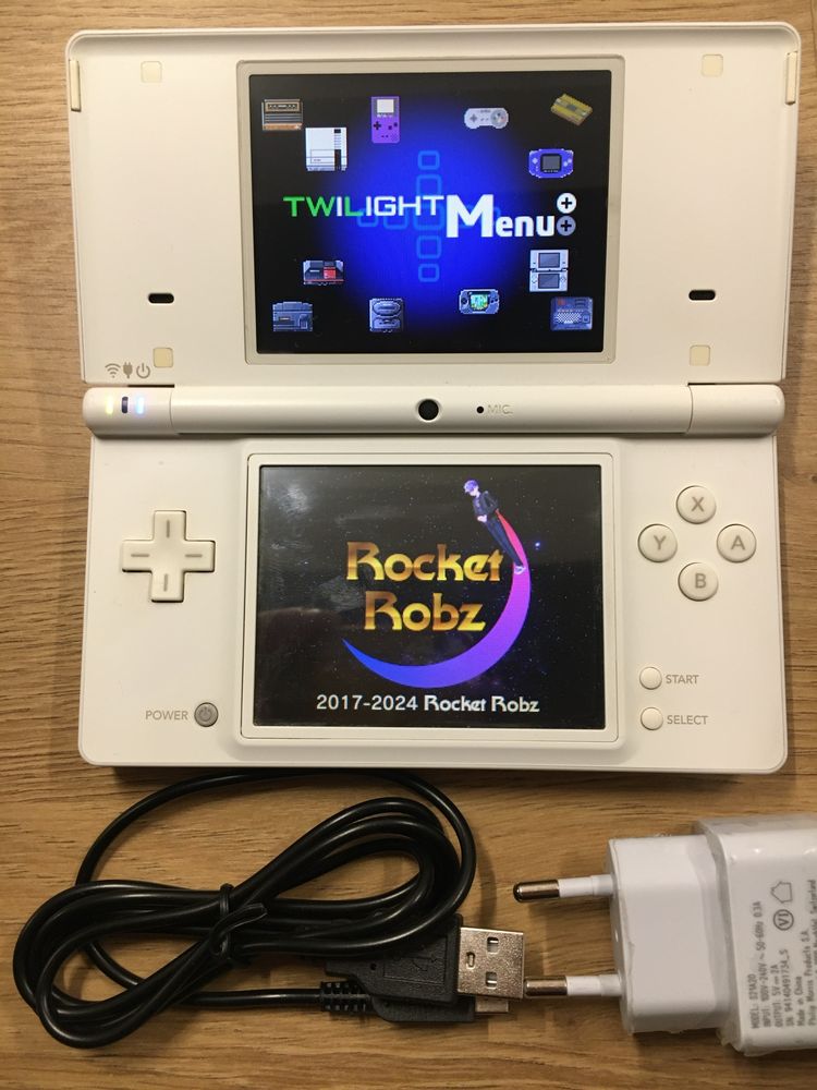 Nintendo DSi classic komplet i 24 gry
