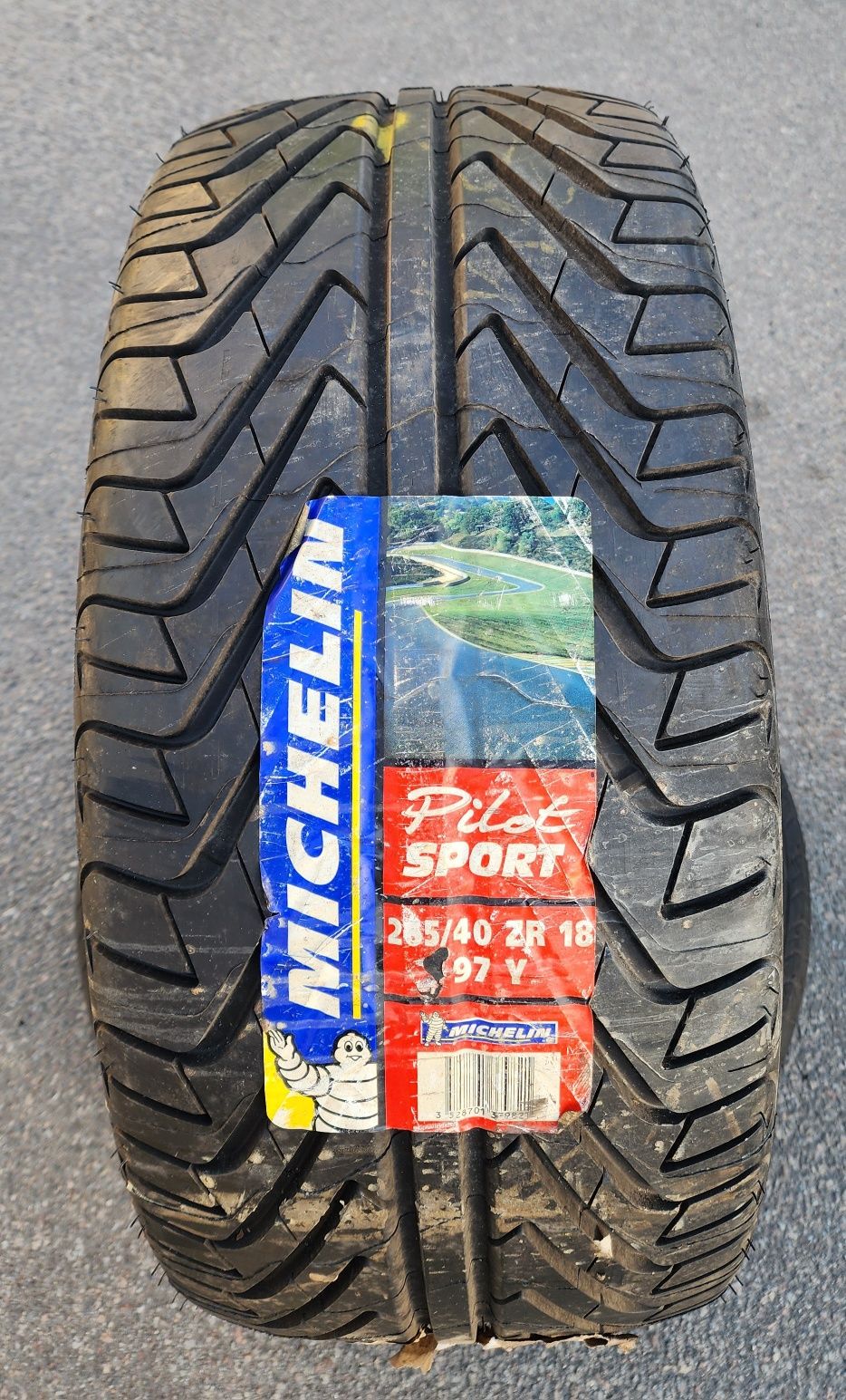 265.40.18 Michelin Pilot Sport 1шт новое