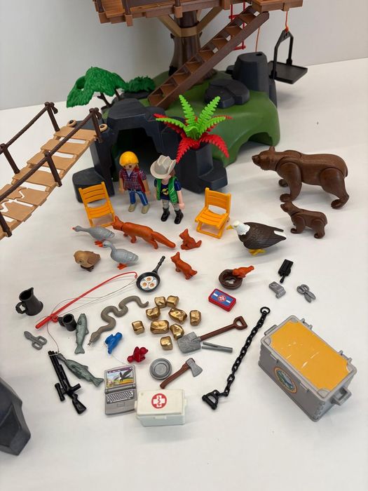 Playmobil 5557 wild Life domek na drzewie