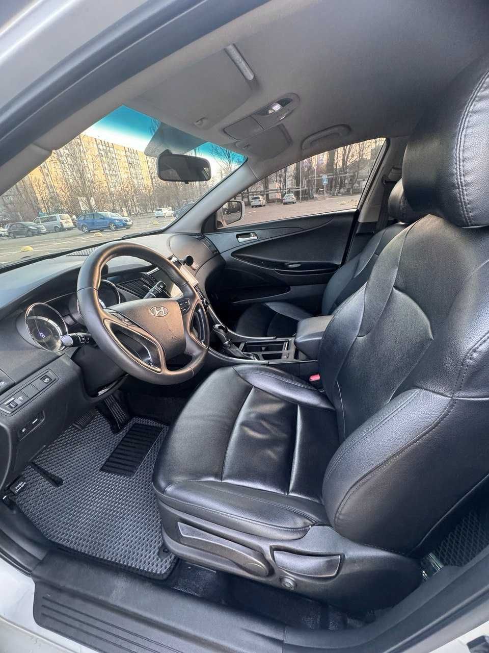 Аренда авто / Оренда Hyundai Sonata авто преміум. Одеса
